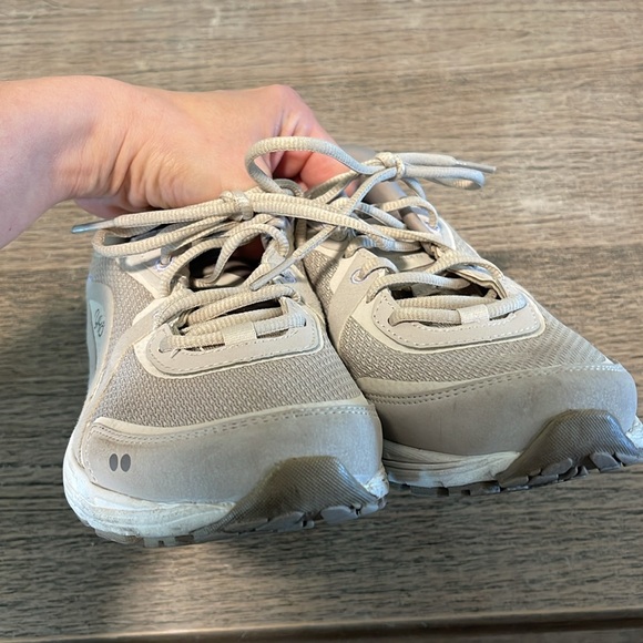 Ryka Sky Walk Fit Shoes Lace Up Memory Foam Sneakers Comfort Grey Size 6.5 - Picture 8 of 8